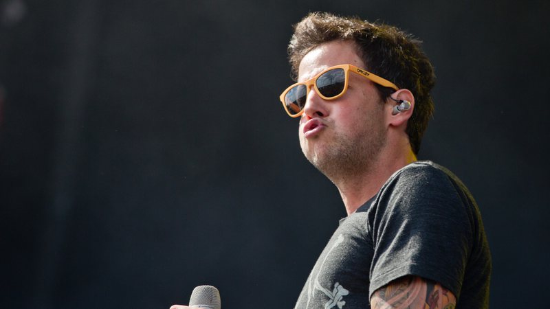 Pierre Bouvier, vocalista do Simple Plan (Foto:  Daniel Karmann/picture-alliance/dpa/AP Image