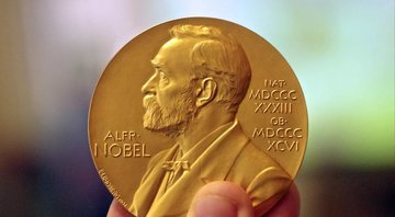 Medalha com Alfred Nobel, criador do Prêmio Nobel (Foto: Reprodução/Flickr)