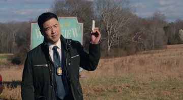 Randall Park como Jimmy Woo em WandaVision (Foto: Reprodução/Disney+)