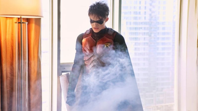 Curran Walters como Jason Todd em Titãs (Foto: Reprodução)