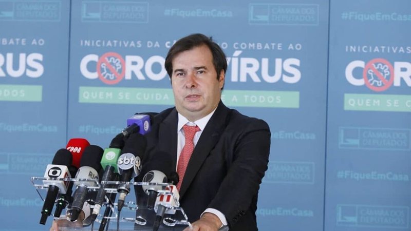 Imagem Impeachment de Bolsonaro: ‘Não é a hora’, diz Rodrigo Maia