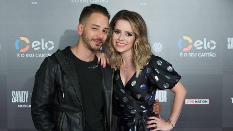 Sandy e Júnior na coletiva de imprensa da turnê 'Nossa História' (Foto: M Rossi)