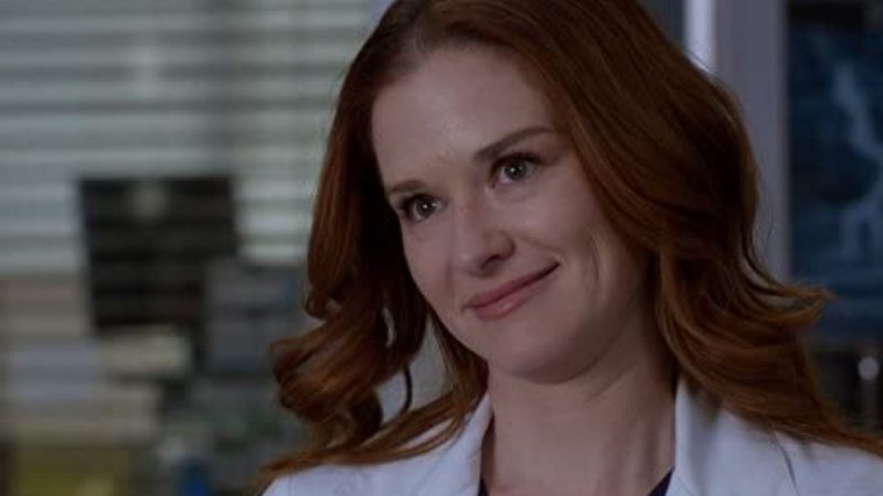 Sarah Drew em Grey's Anatomy (Foto: Reprodução / IMDb)