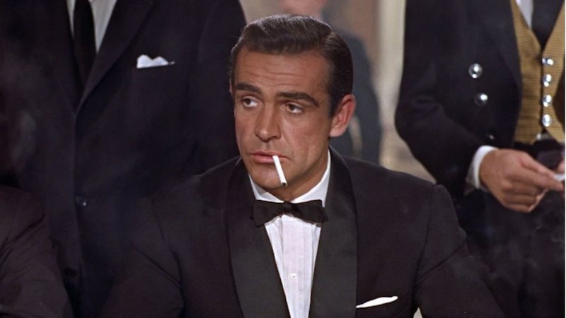 Sean Connery como James Bond em 007 contra o Satânico Dr. No (Foto: Reprodução)