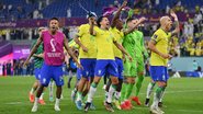 Jogadores brasileiros comemorando a vitória contra a Coreia do Sul (Foto: Getty Images)