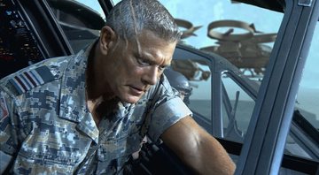 Stephen Lang em Avatar (Foto: IMDB / Reprodução)