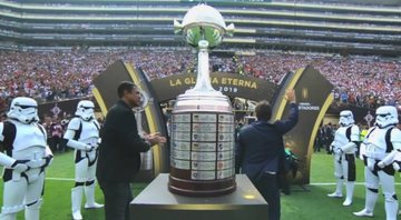 Stormtroopers na Libertadores (Foto: Reprodução/ FOX Sports)