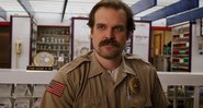 David Harbour como Jim Hopper na terceira temporada de Stranger Things (Foto: Netflix/ Reprodução)