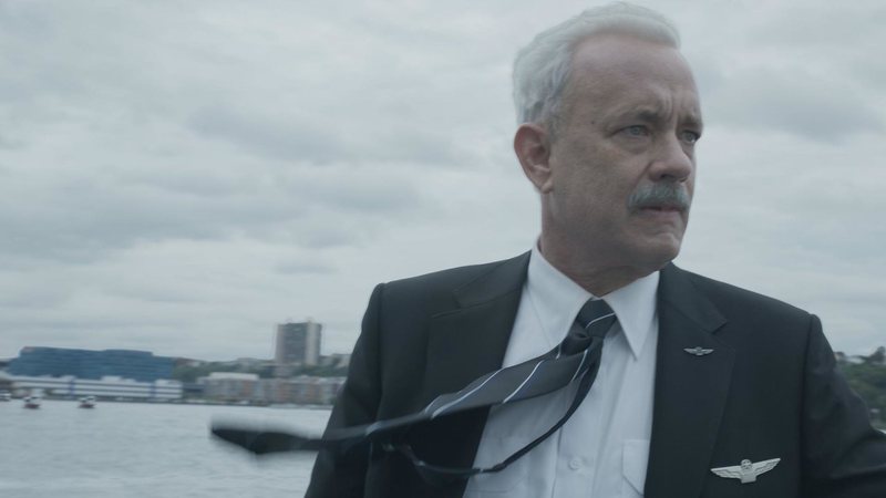 Tom Hanks em Sully: O Herói do Rio Hudson (foto: reprodução)