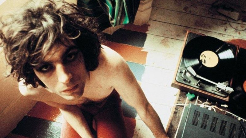 Syd Barrett em 1969, um ano depois que saiu da banda que fundou (Foto: Mick Rock/Retba/Keystone)