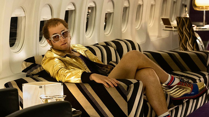 Taron Egerton como Elton John em Rocketman (Foto: Reprodução / YouTube)