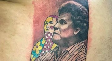 Romero Britto espantado vira tatuagem (Foto: Instagram / Reprodução)