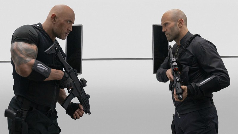 Dwayne “The Rock” Johnson e Jason Statham (Foto: Divulgação/Universal)