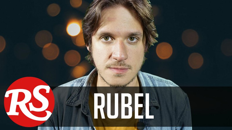 Rubel está no canal de YouTube da Rolling Stone Brasil