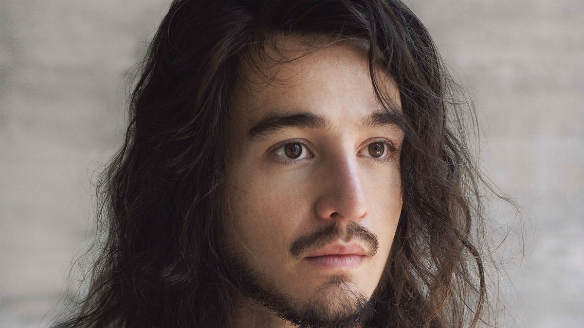 Tiago Iorc na capa de Reconstrução, seu novo disco (Foto: Reprodução)