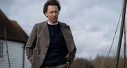 Tom Hiddleston em The Essex Serpent (Foto: Divulgação / Apple)