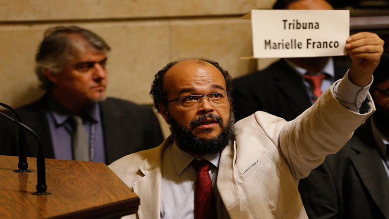 Segundo estudo, candidatos a vereadores negros tiveram menos tempo de TV durante as Eleições 2020 (Foto: Fernando Frazão / Agência Brasil)