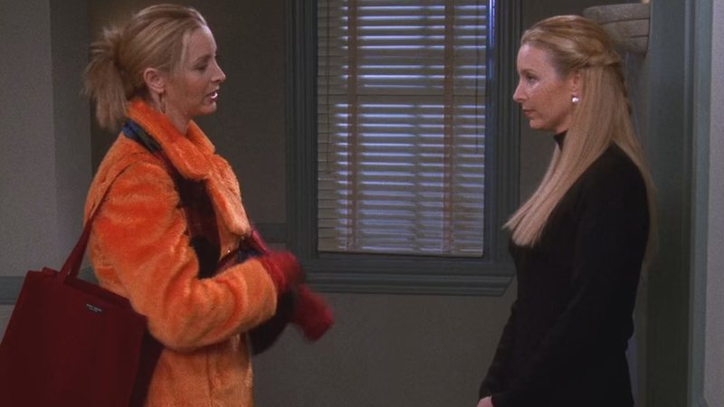 Ursula e Phoebe em Friends (Foto: Reprodução)