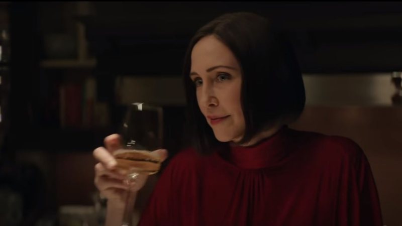 Vera Farmiga em Hawkeye (Foto: reprodução/ vídeo)