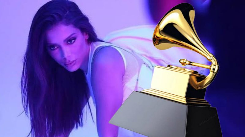 Anitta e Estatueta do Grammy (Foto: Divulgação)