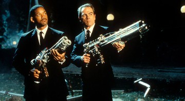 Will Smith e Tommy Lee Jones em MIB - Homens de Preto (Foto: Reprodução)