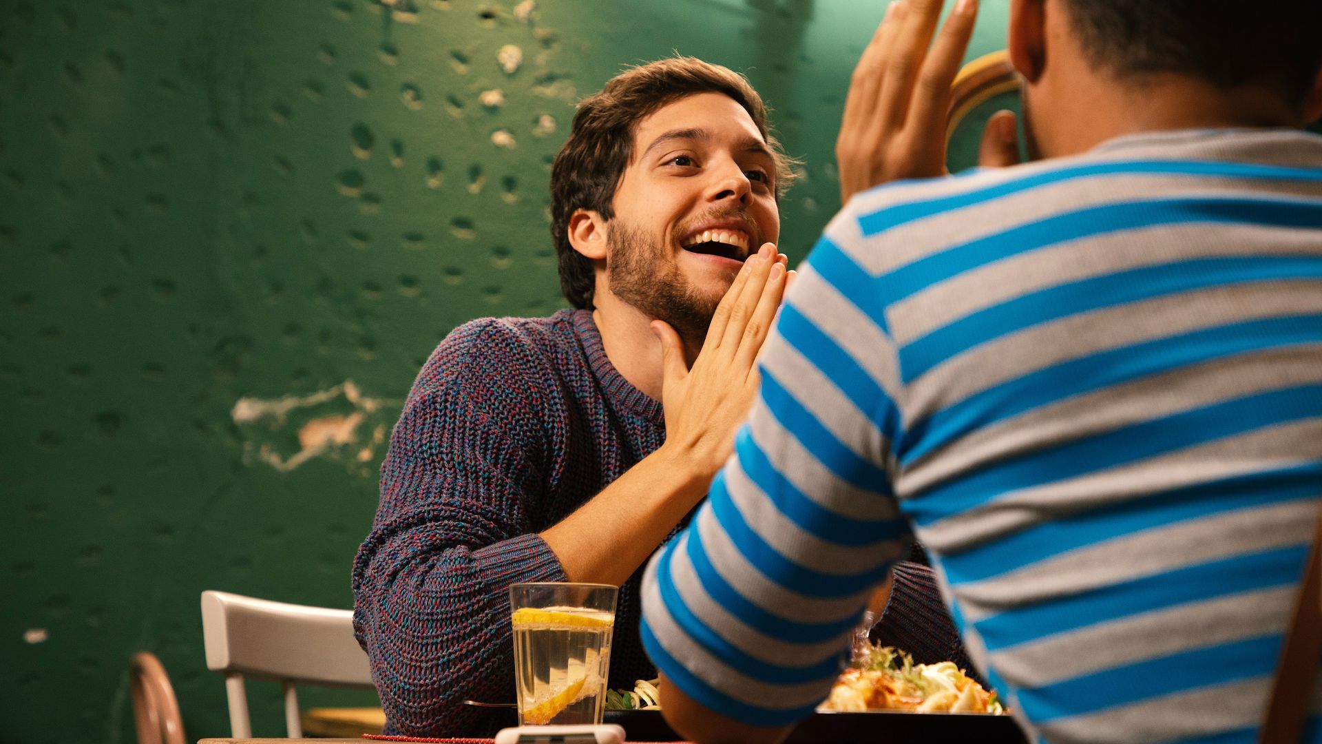 13 Sentimentos, do diretor de Hoje Eu Quero Voltar Sozinho, estreia nos cinemas (Foto: Divulgação/Thi Santos)