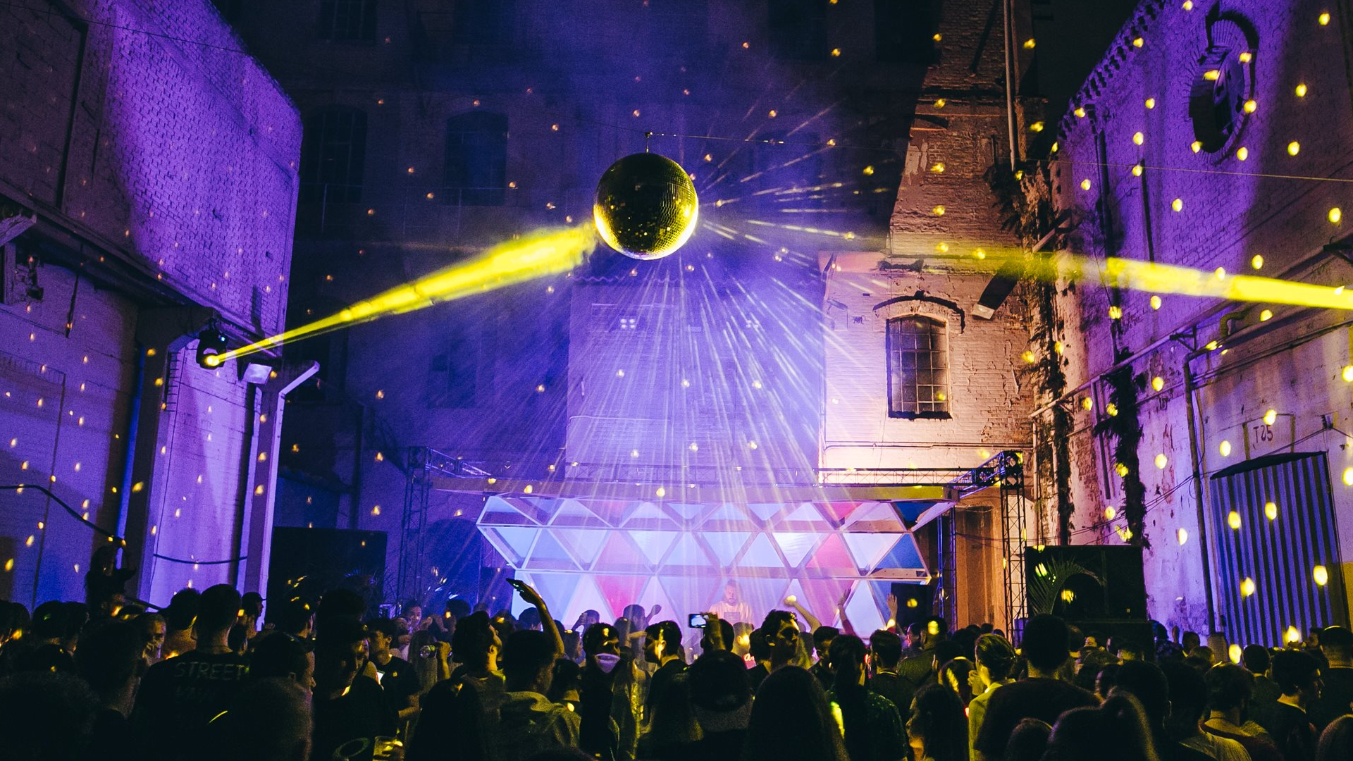 Gop Tun (Foto: 2018.06.30 - GOP (DMX Krew & Mood II Swing) @ Fabriketa)