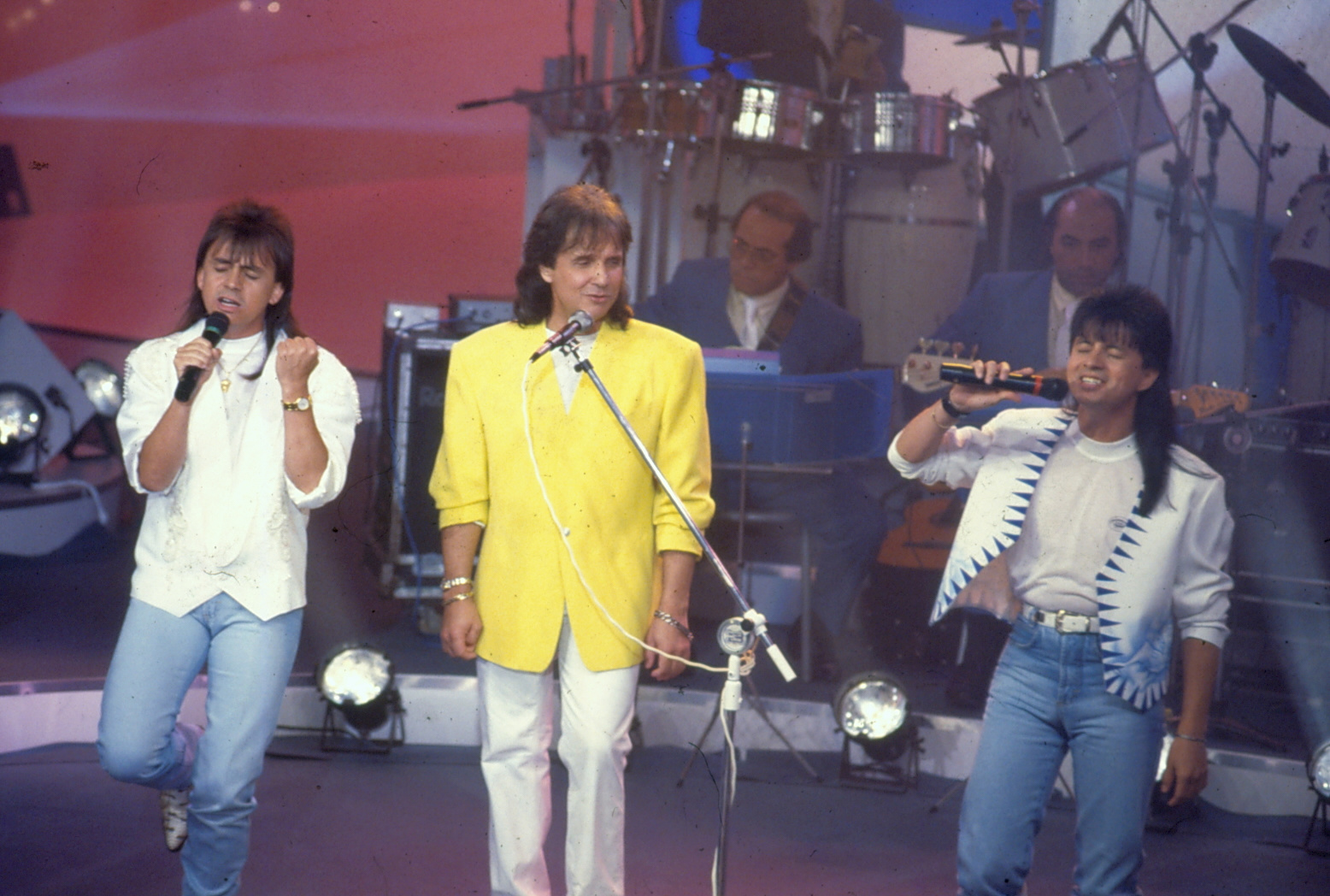 Roberto Carlos e Chitãozinho e Xororó