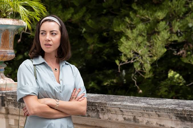Aubrey Plaza em 'The White Lotus' (Reprodução)