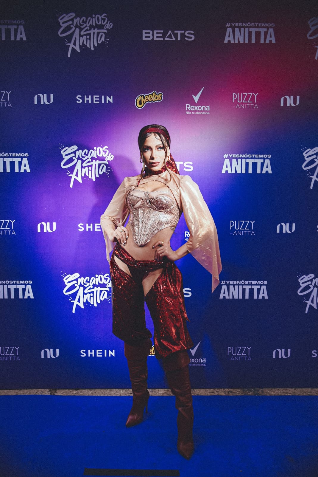 Anitta no ensaio 