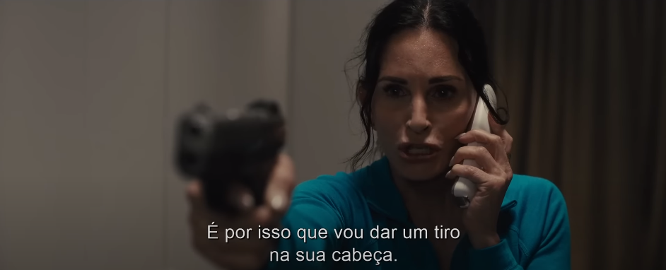 Gale Weathers, por Courtney Cox, em Pânico VI (Reprodução)