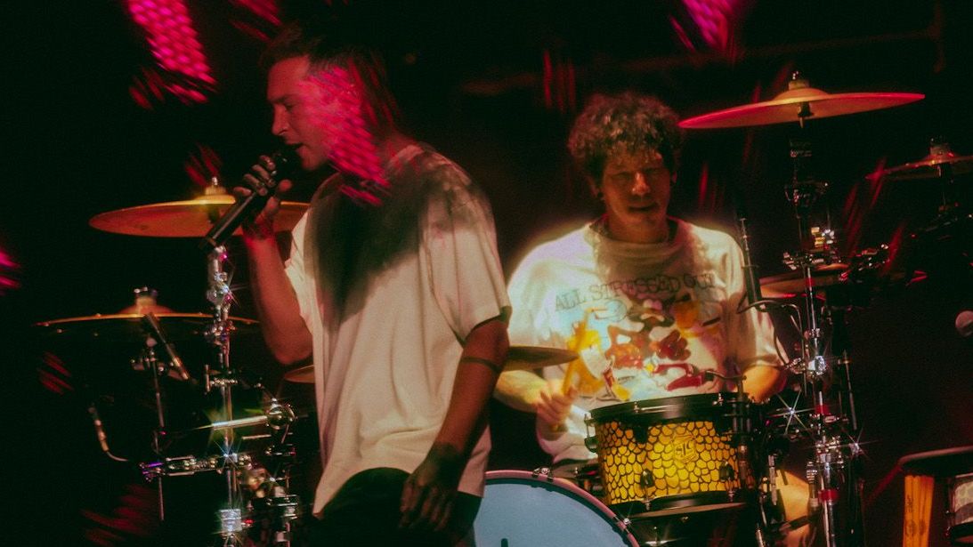 Tyler Joseph e Josh Dun formam o Twenty One Pilots (Foto: Isabel Vernier)