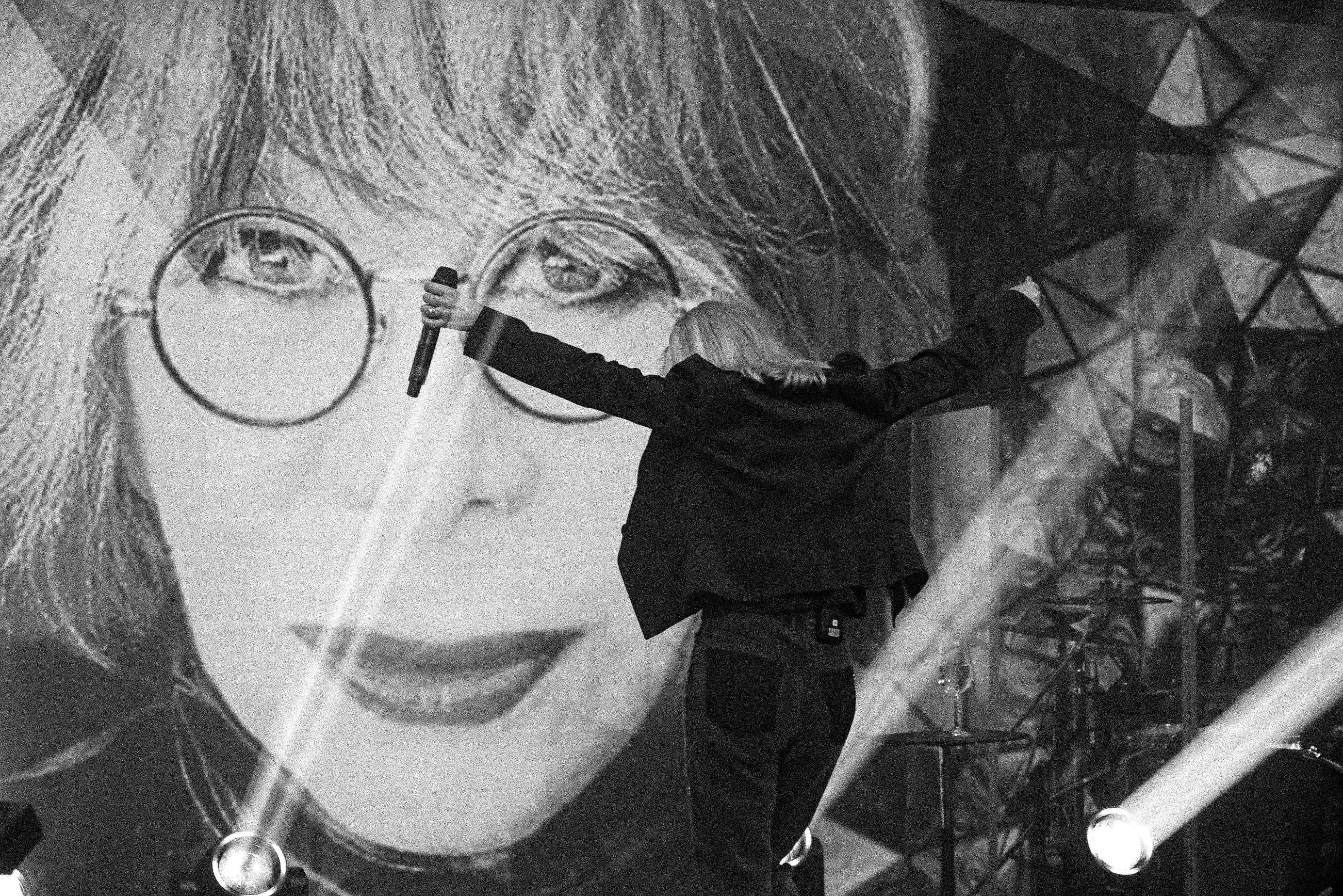 Paula Toller em edição especial do Fantástico (14/05)