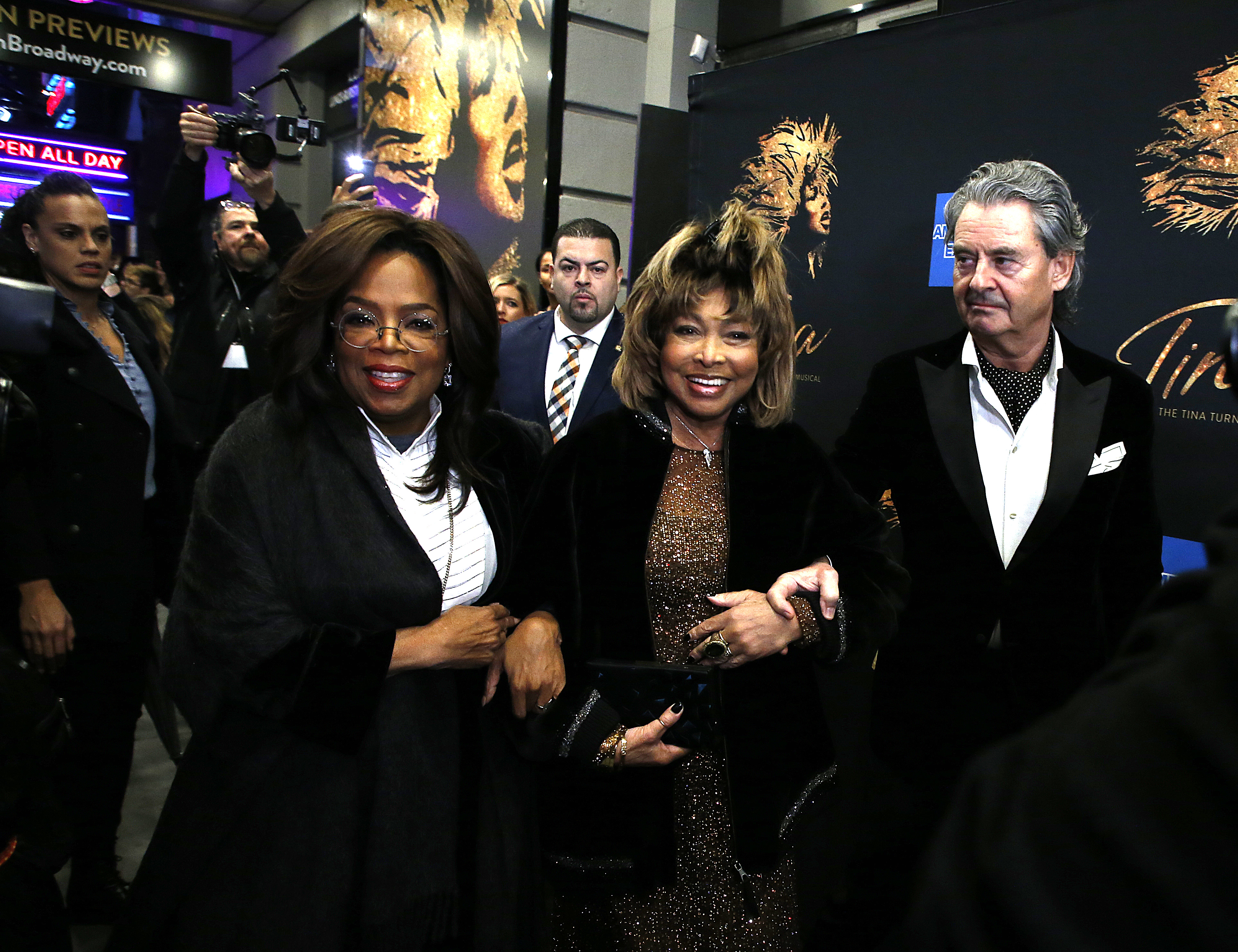 Oprah Winfrey, Tina turner e Erwin Bach (Getty Images)