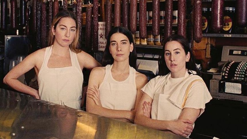 HAIM e Xuxa se encontram no Rio de Janeiro