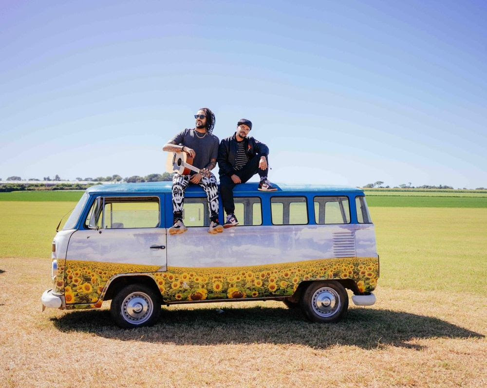 Julies e Mastiga, vocalista do Expressão (Rodrigo Pysi) Julies e Mastiga, vocalista do Expressão (Rodrigo Pysi)