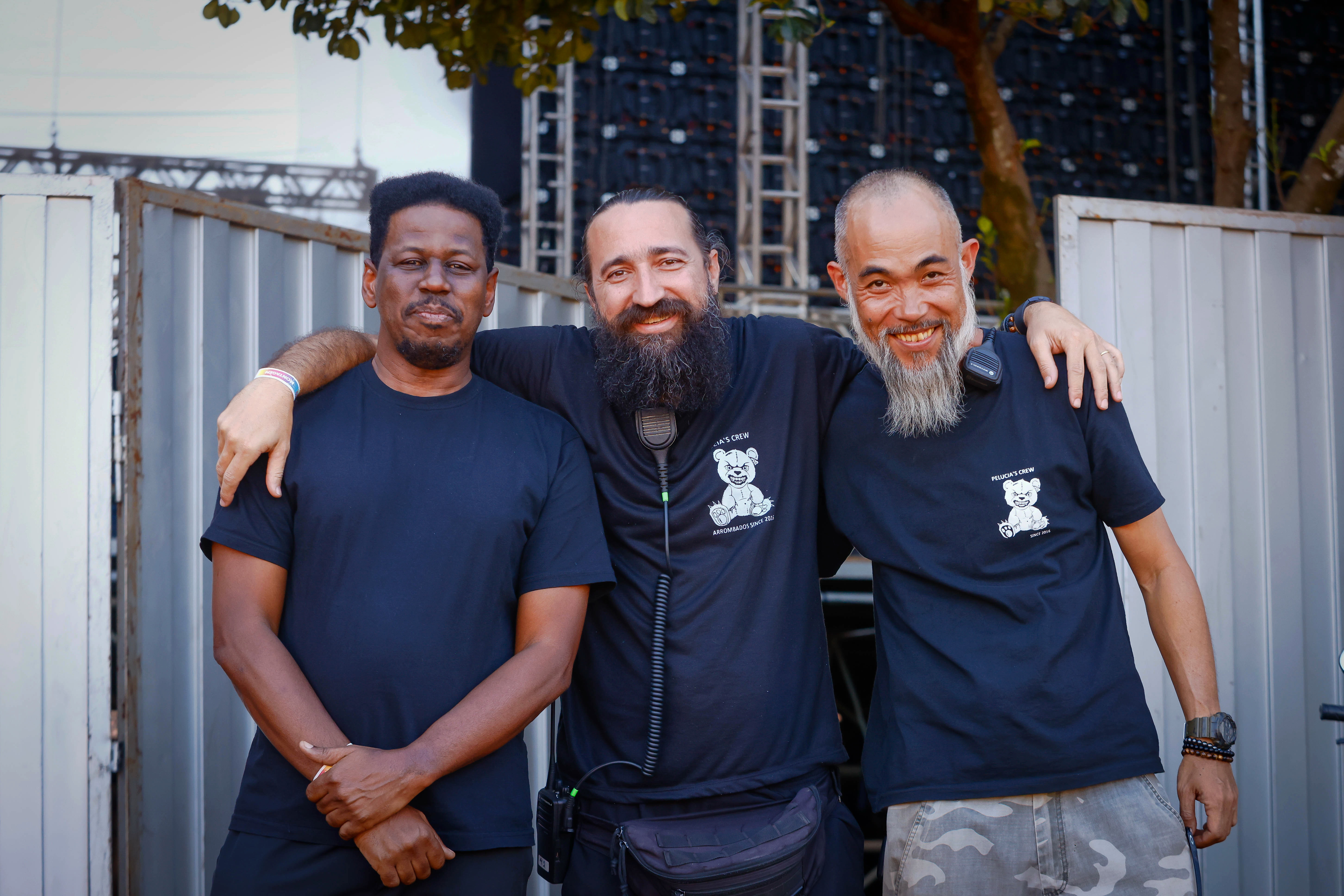 Pelúcia, jáspion e Lázaro