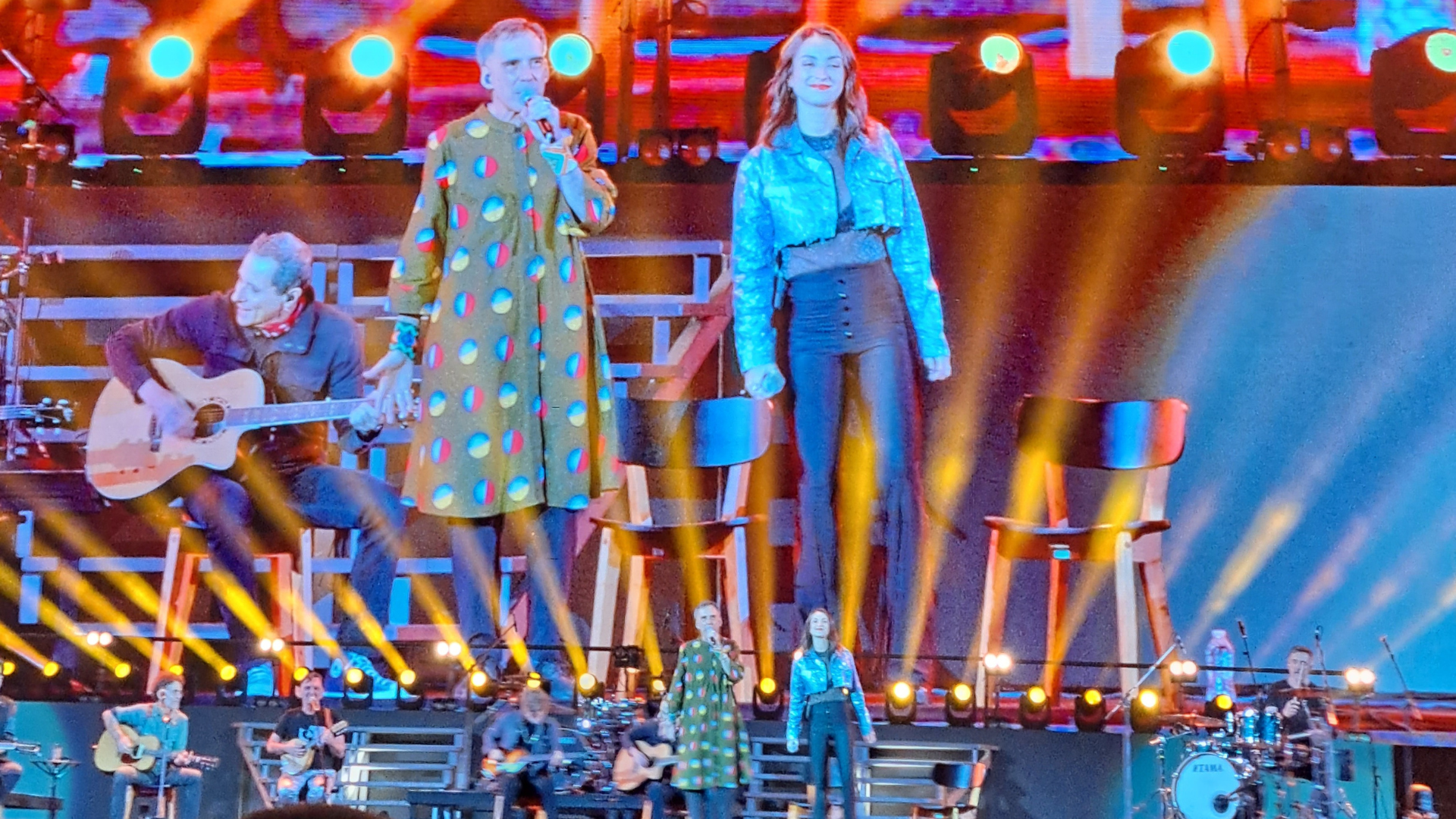 Titãs entrega muita nostalgia e relembra potência do rock brasileiro em 1º show de encontro em São Paulo