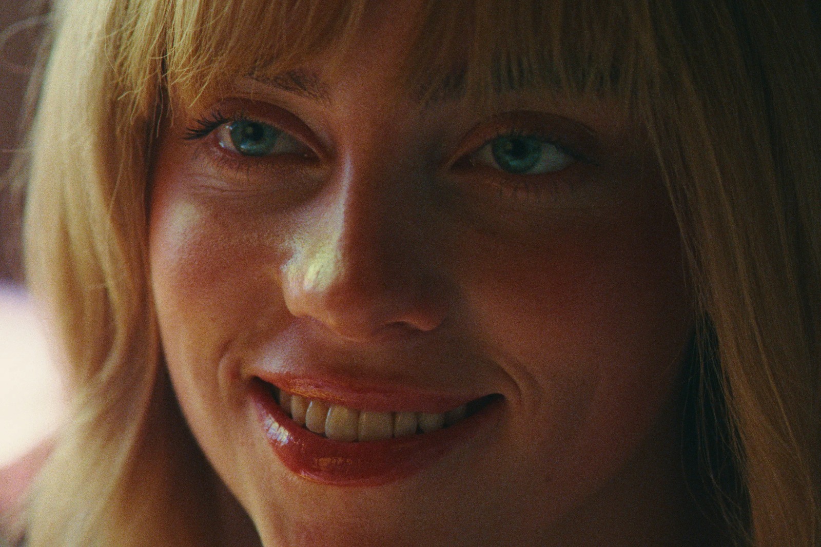 Billie Eilish em 'Swarm' (Reprodução)