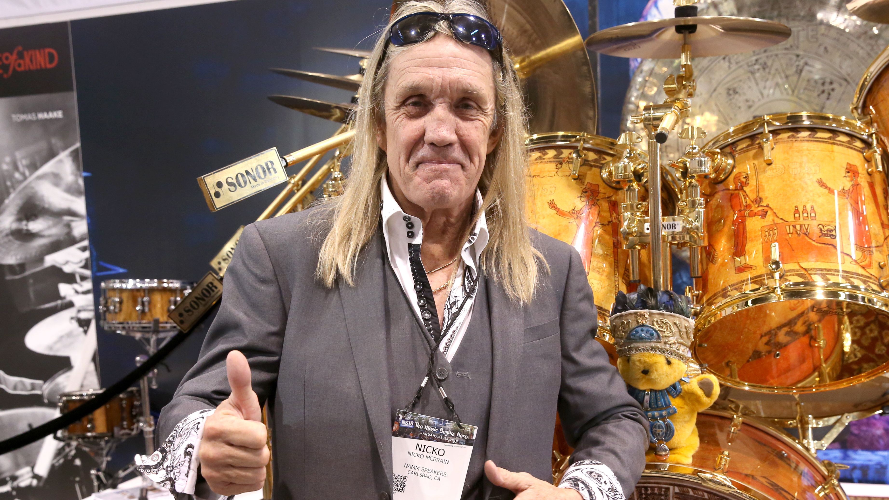 Nicko McBrain tem 71 anos (Foto: Jesse Grant/Getty Images Getty Images for NAMM)
