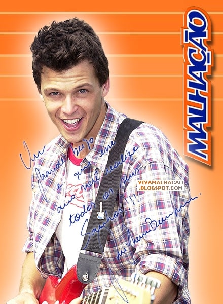 Guilherme Berenguer como Gustavo em Malhação