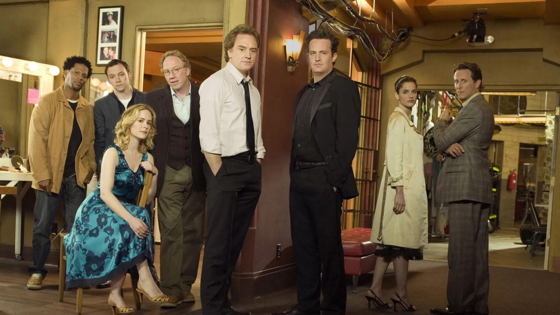 Matthew Perry foi um dos protagonistas de Studio 60 on the Sunset Strip, que durou apenas uma temporada (Foto: Divulgação)