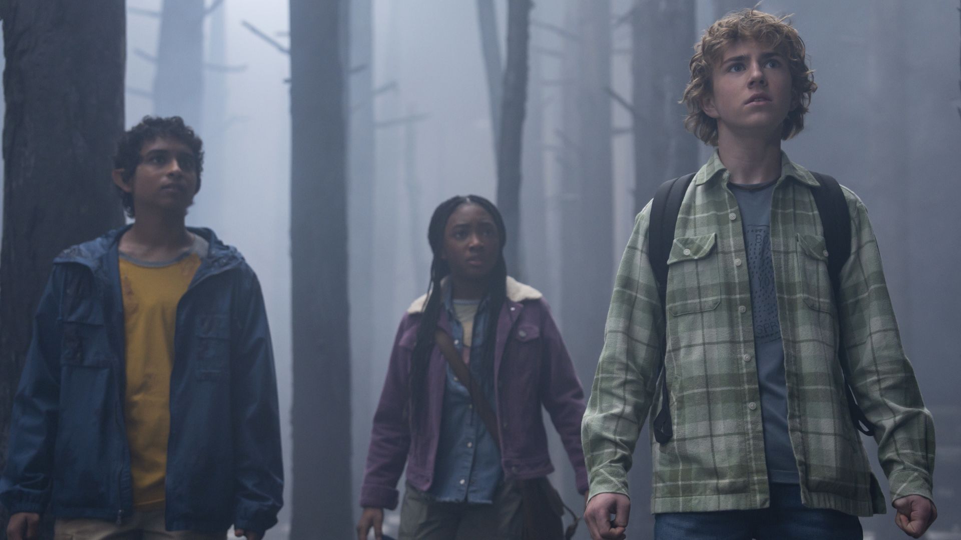 "Percy Jackson e os Olimpianos" ganha novo pôster com trio protagonista em destaque
