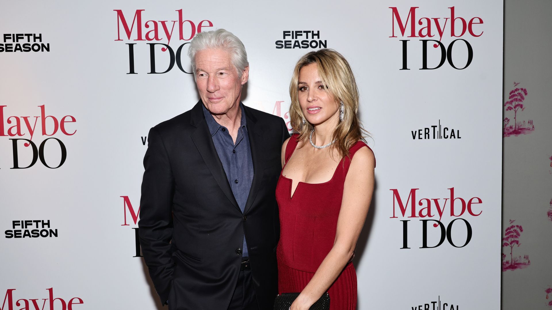 Richard Gere e Alejandra Silva (Foto: Jamie McCarthy/Getty Images)
