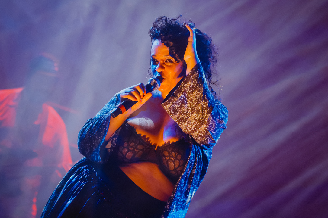 Tulipa Ruiz foi uma das atrações do primeiro final de semana do Festival Sangue Novo, em Salvador (Foto: Caio Lírio @caiolirio)