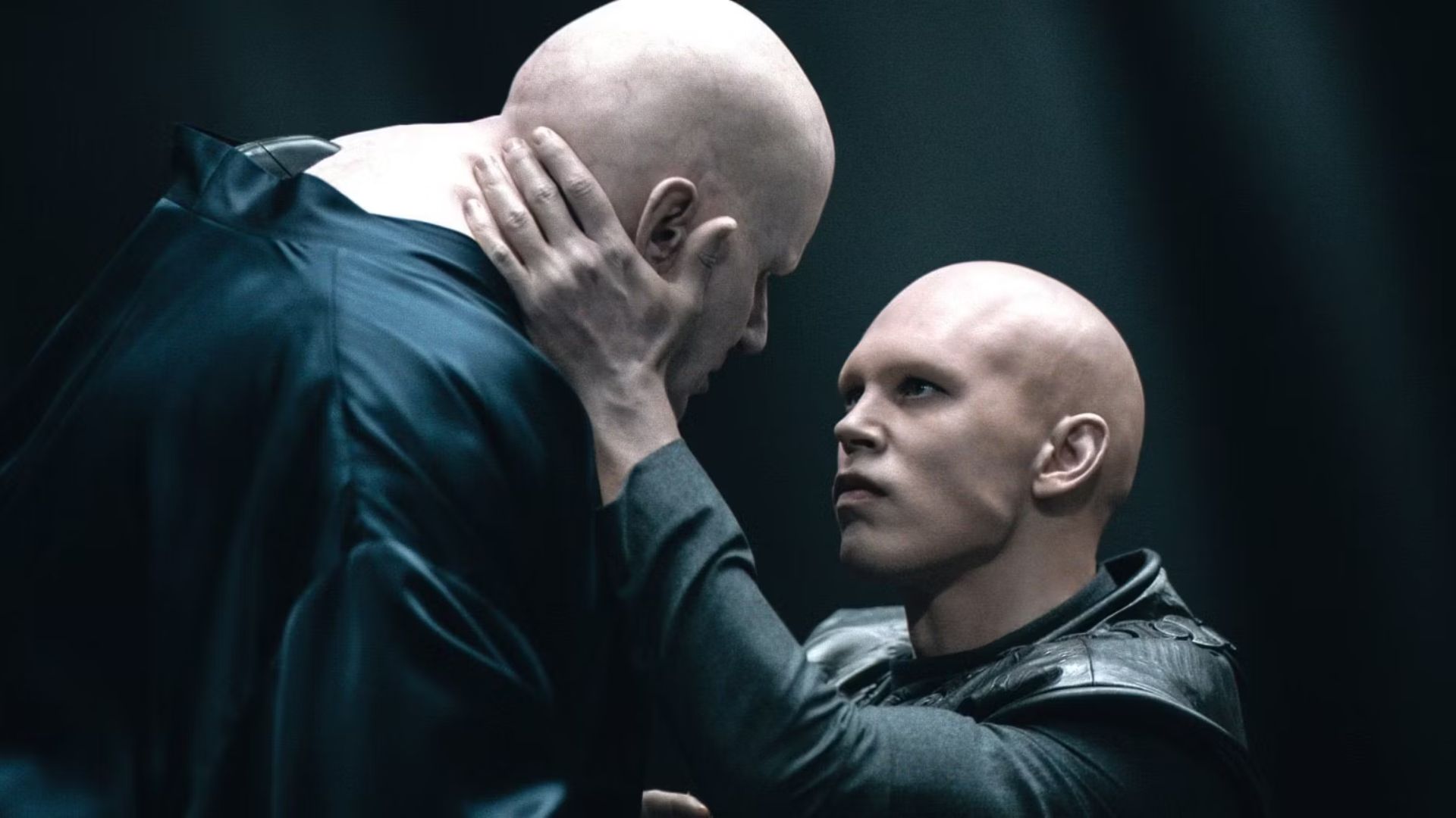 Austin Butler improvisou beijo em Stellan Skarsgård em Duna: Parte 2 (Foto: Reprodução/Warner Bros. Pictures)