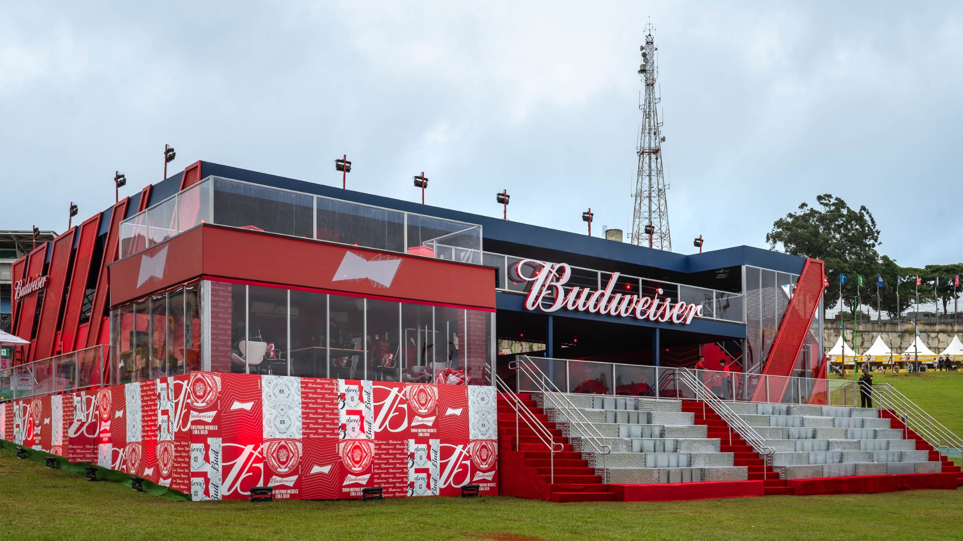Budweiser eleva experiência do Lollapalooza a outro nível com ações dentro e fora do festival (Foto: Ariel Martini)