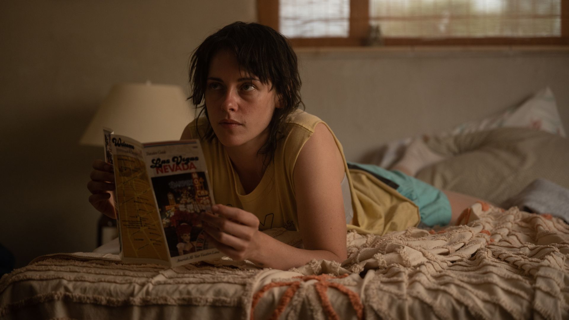 Love Lies Bleeding, com Kristen Stewart, estreia nos cinemas brasileiros (Foto: Divulgação/A24)