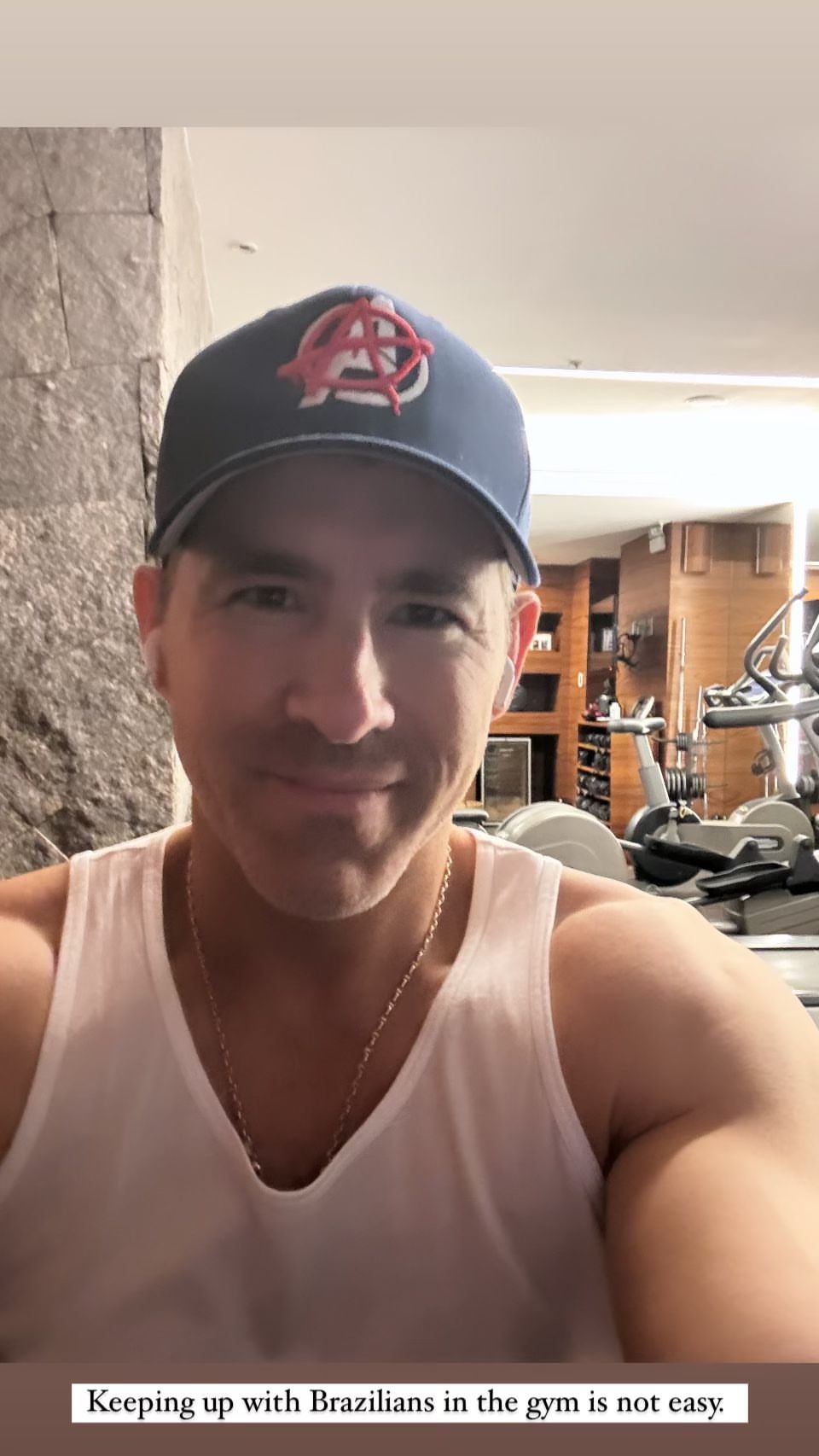 Ryan Reynolds chega ao Brasil para a turnê de divulgação de Deadpool & Wolverine (Foto: Reprodução/Instagram)