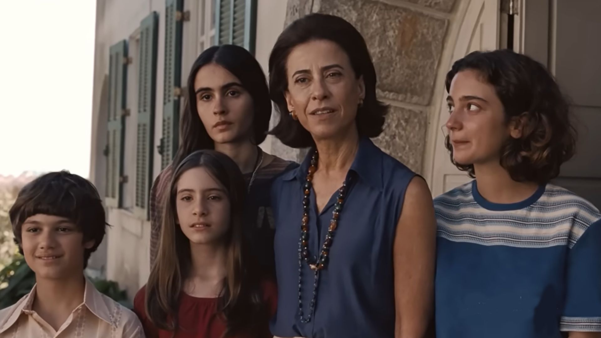 Fernanda Torres é cotada ao Oscar de Melhor Atriz por Ainda Estou Aqui